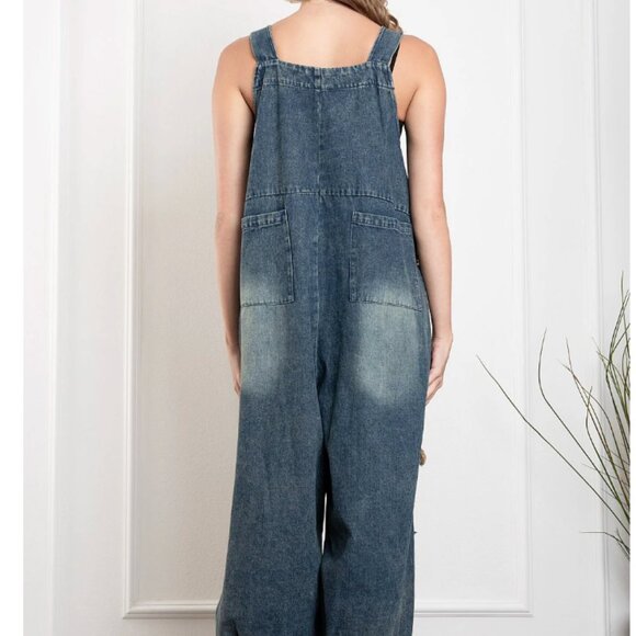 NWT BlueVelvet Denim Capri Overalls with Mixed Patches in Denim Size LARGE - Picture 4 of 12